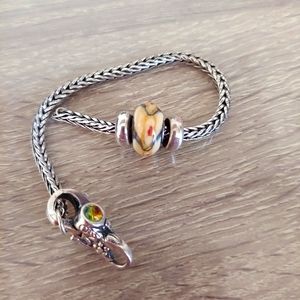 Black/Blue Chess Trollbead